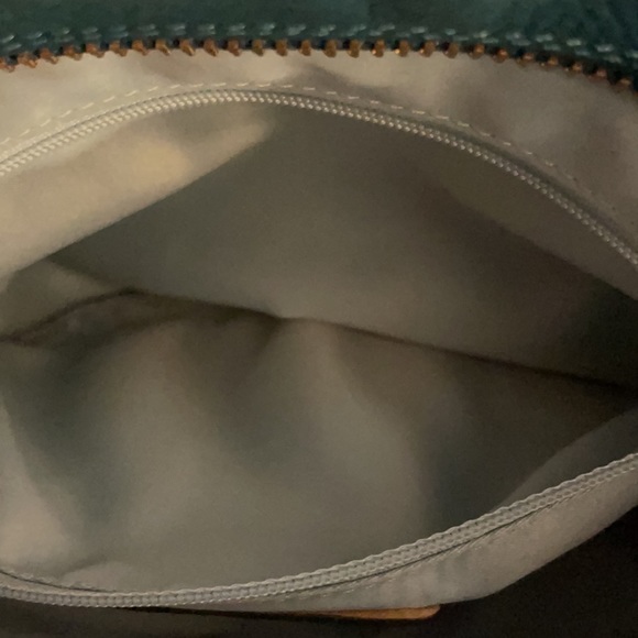 Coach Shoulder Bag - Picture 8 of 8